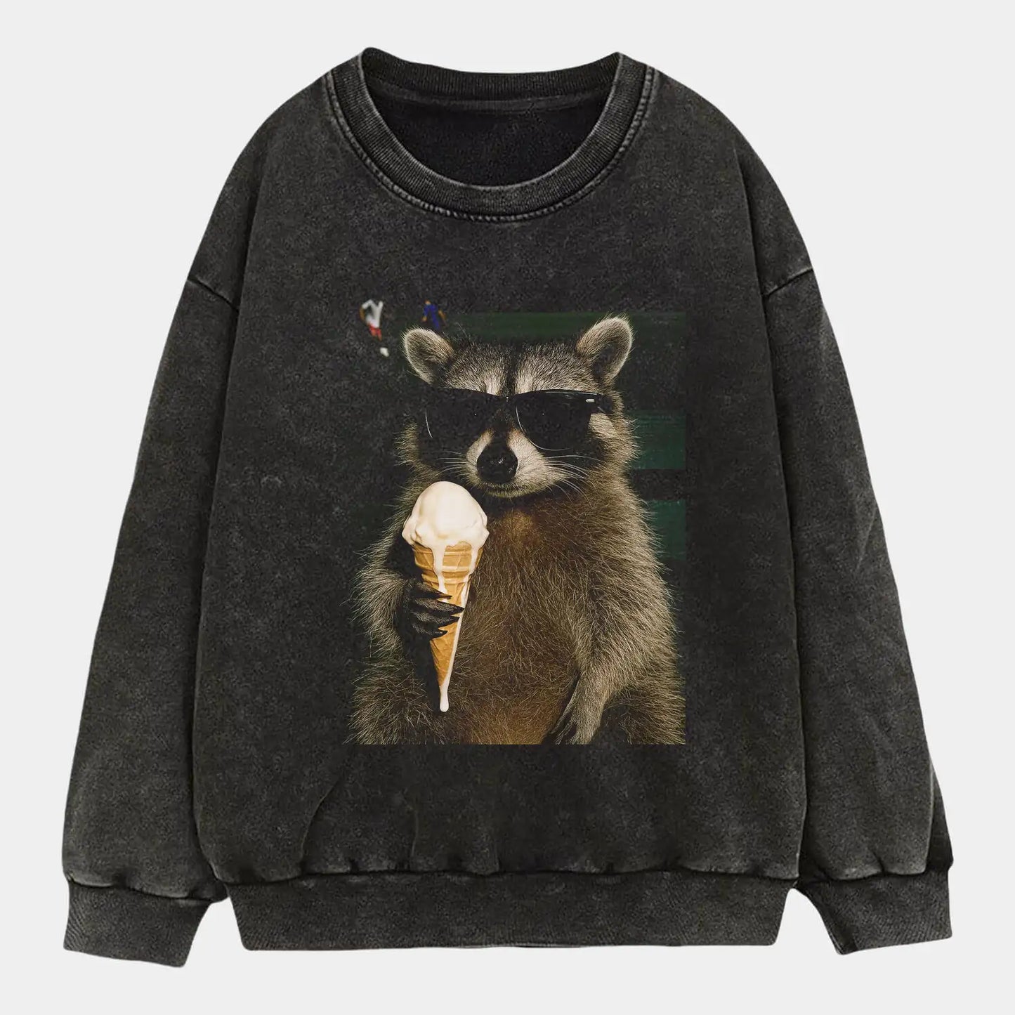 WACKY RACCOON T-SHIRT