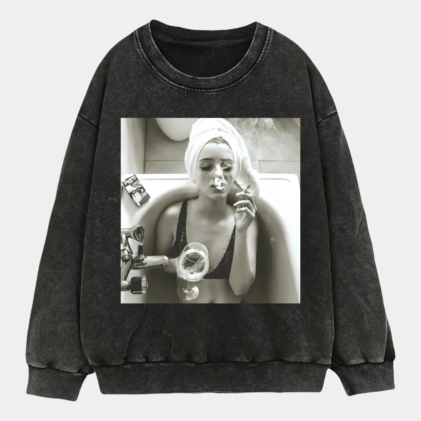 SMOKE WOMAN T-SHIRT V1.4