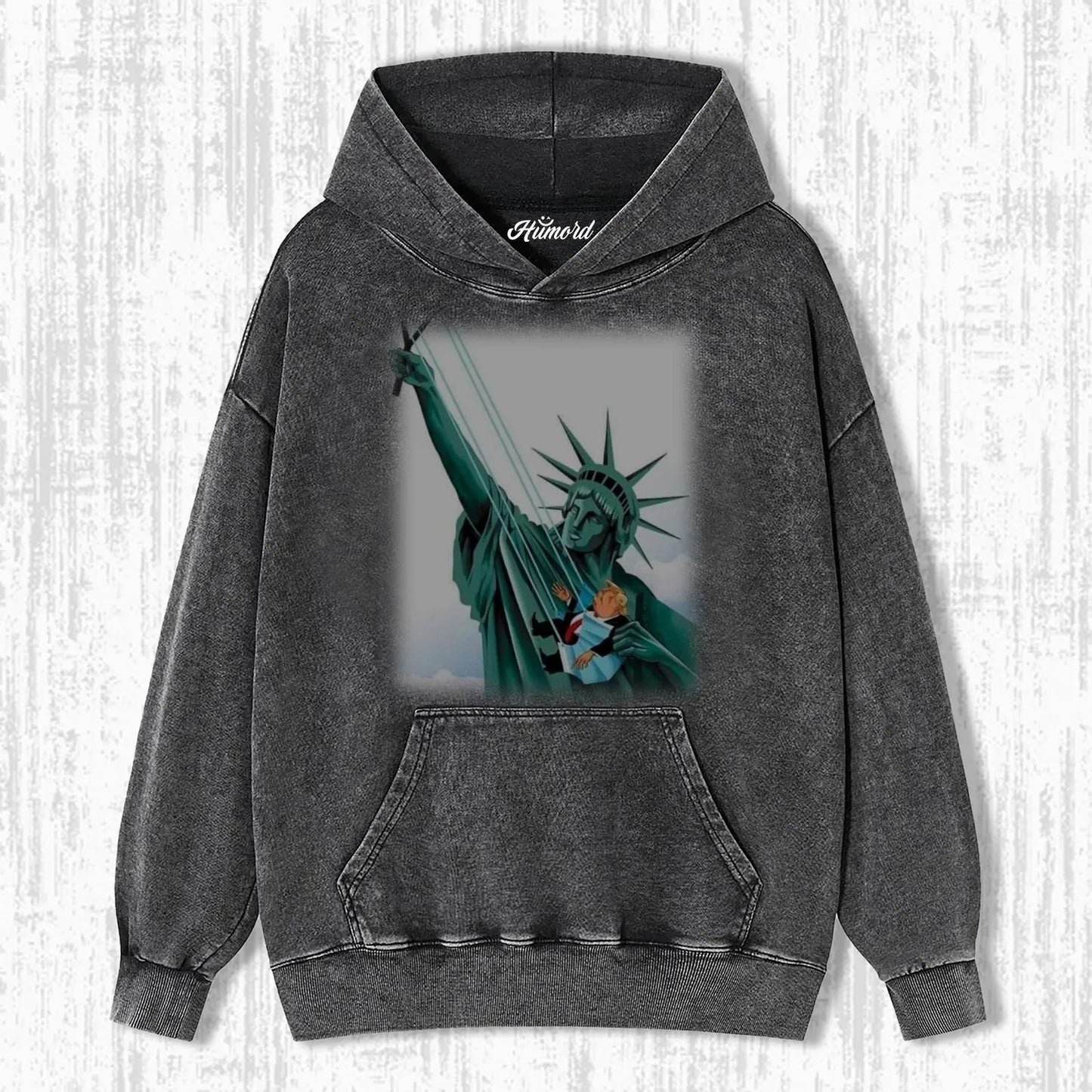 STATUE OF LIBERTY FUNNY T-SHIRT