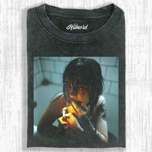 SMOKE WOMAN T-SHIRT V1.8