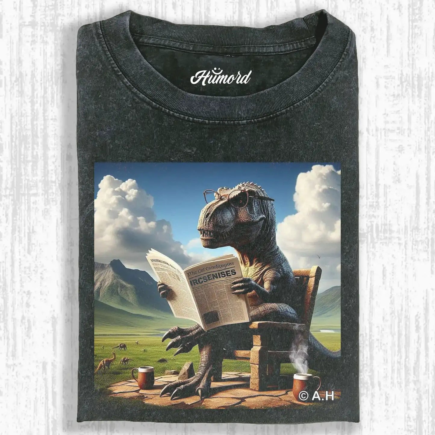 DINOSAUR T-SHIRT