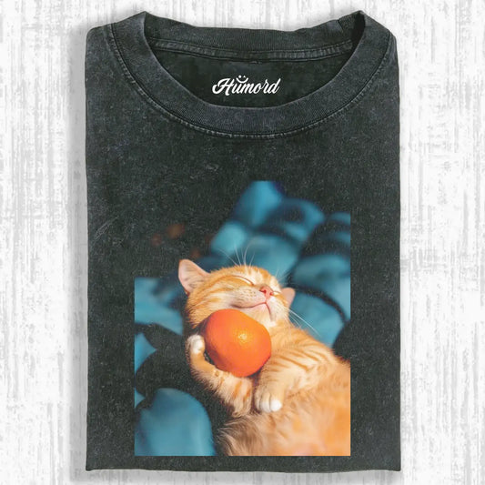 A cute cat A2 TEE