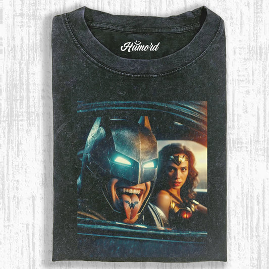 BATMAN & WONDER WOMAN T-SHIRT