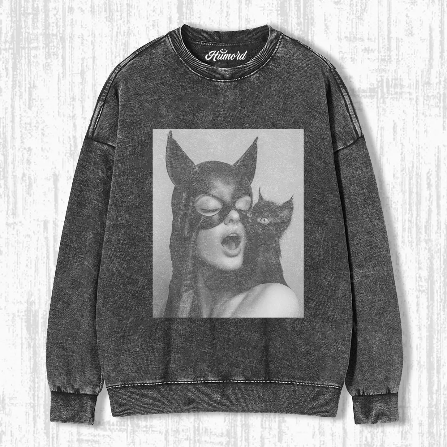 BUNNY AND CAT T-SHIRT