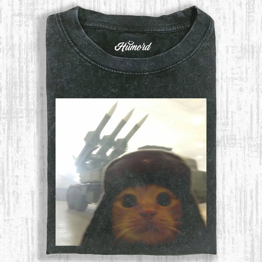 CAT TAKING SELFIE V1 TEE