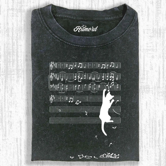 CATS AND MUSICAL NOTES T-SHIRT