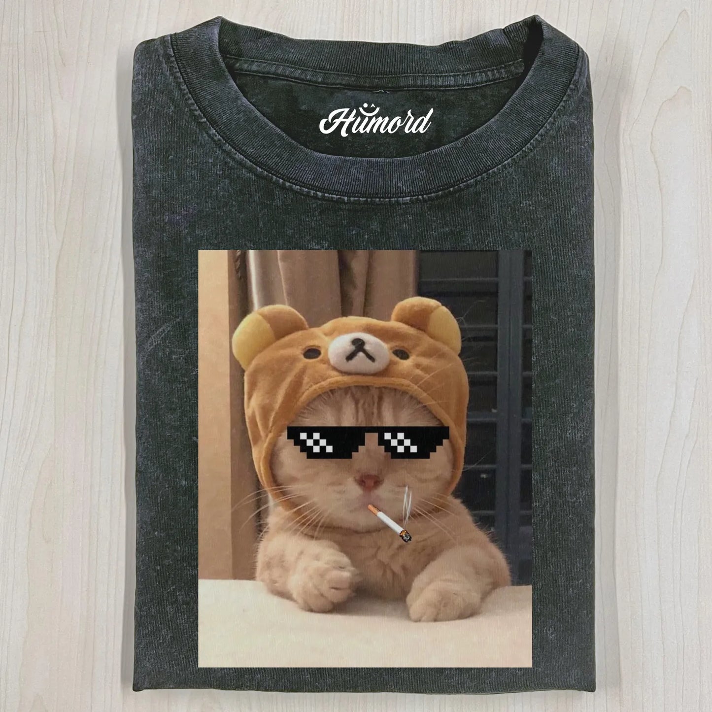 COOL SMOKE CAT T-SHIRT