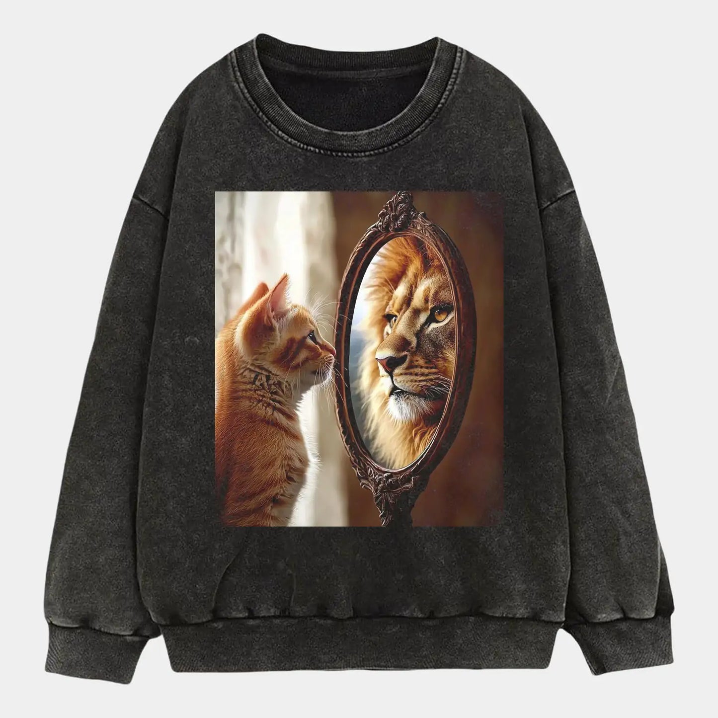CUTE KITTEN LOOKING IN THE MIRROR TEE