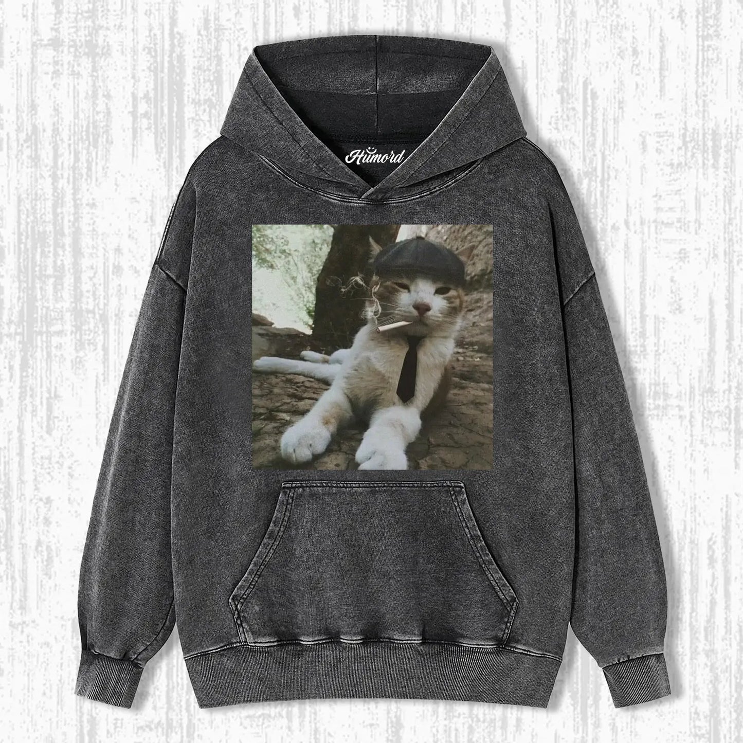 DECADENT SMOKE CAT T-SHIRT