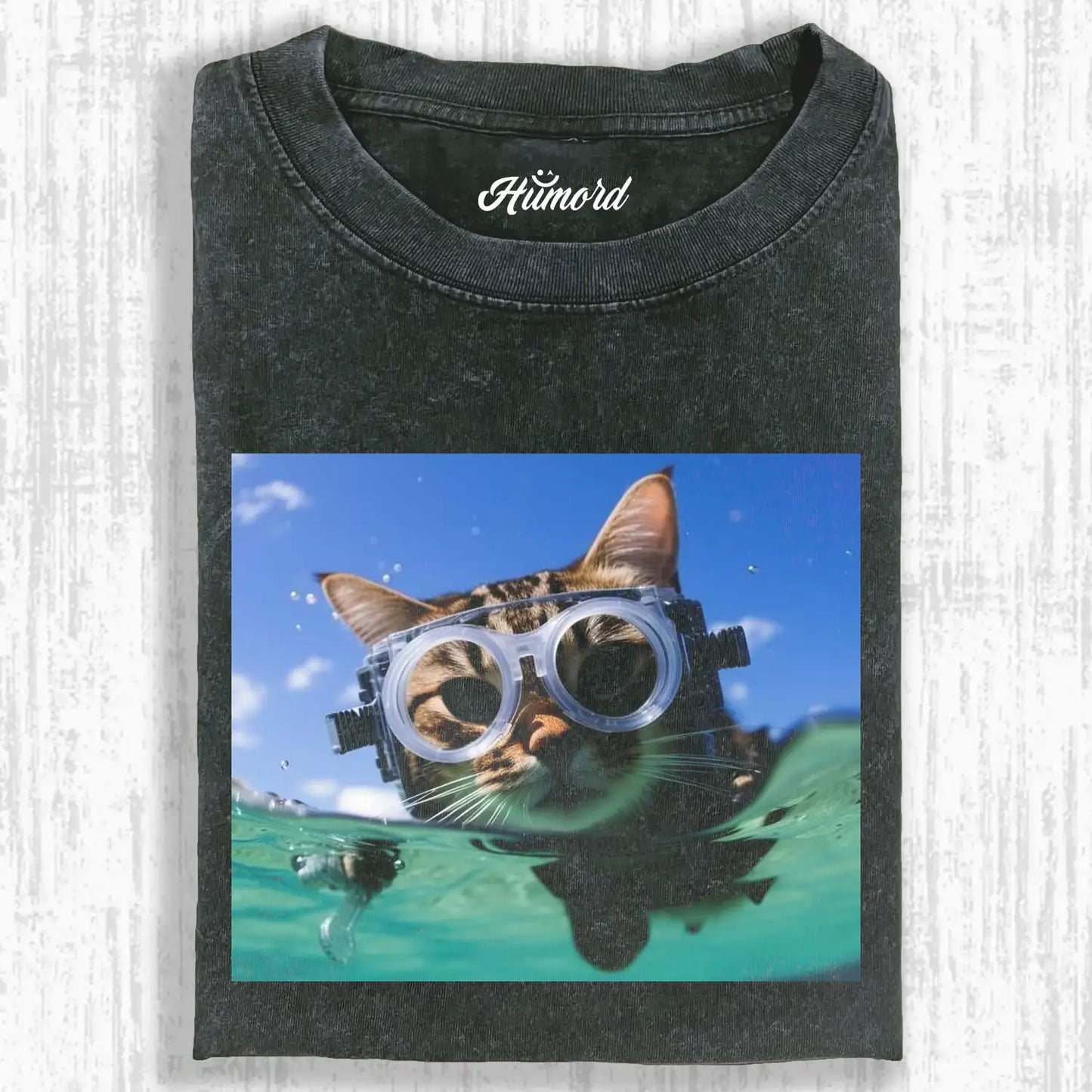 Diving Cat 8.1 Tee