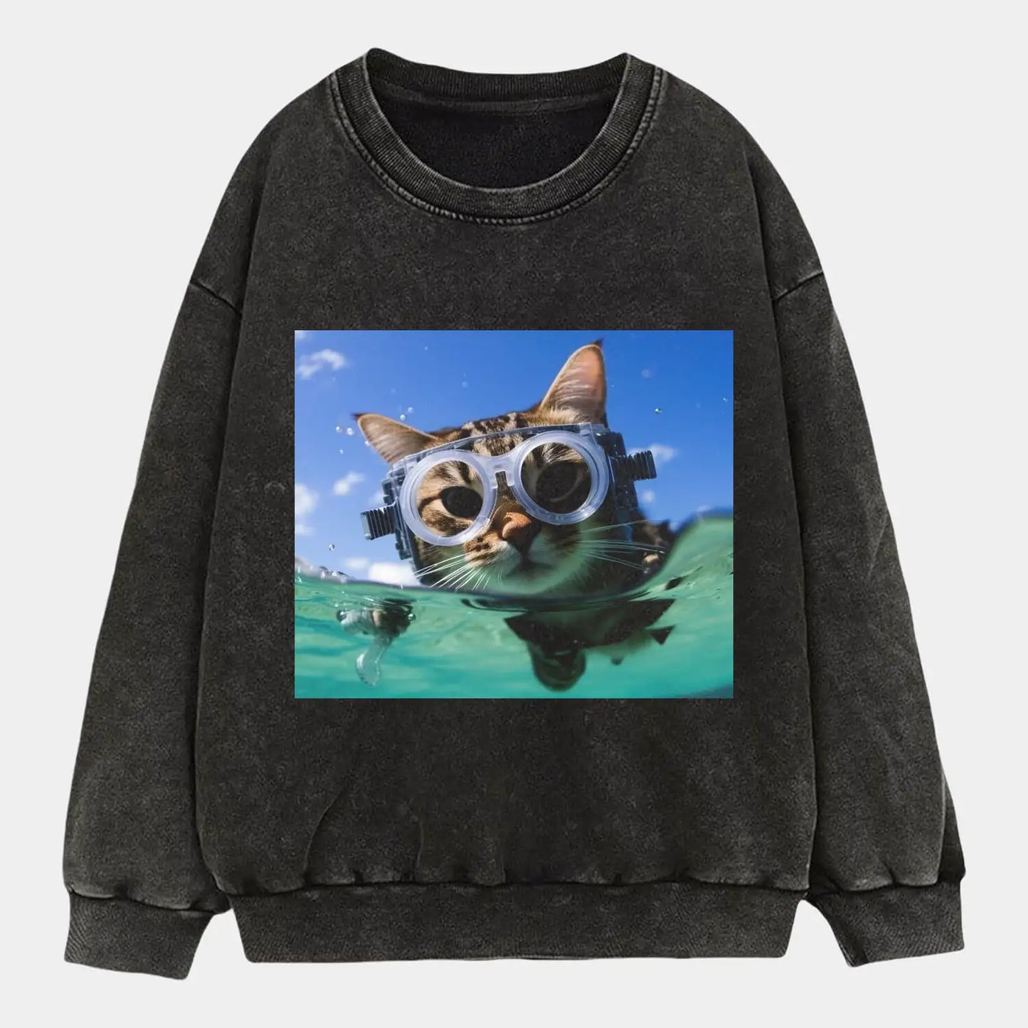 Diving Cat 8.1 Tee