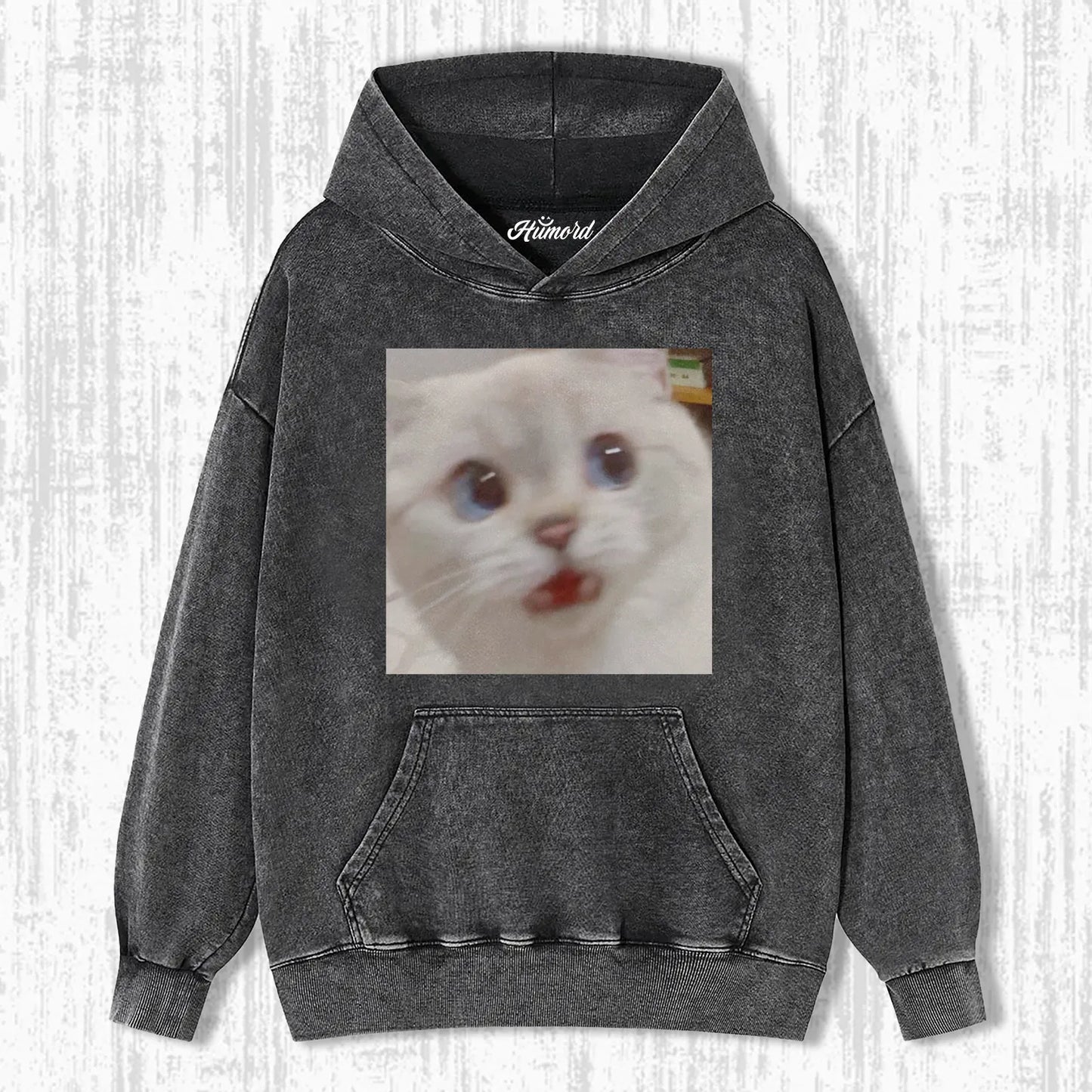 FUNNY SHOCK CAT T-SHIRT