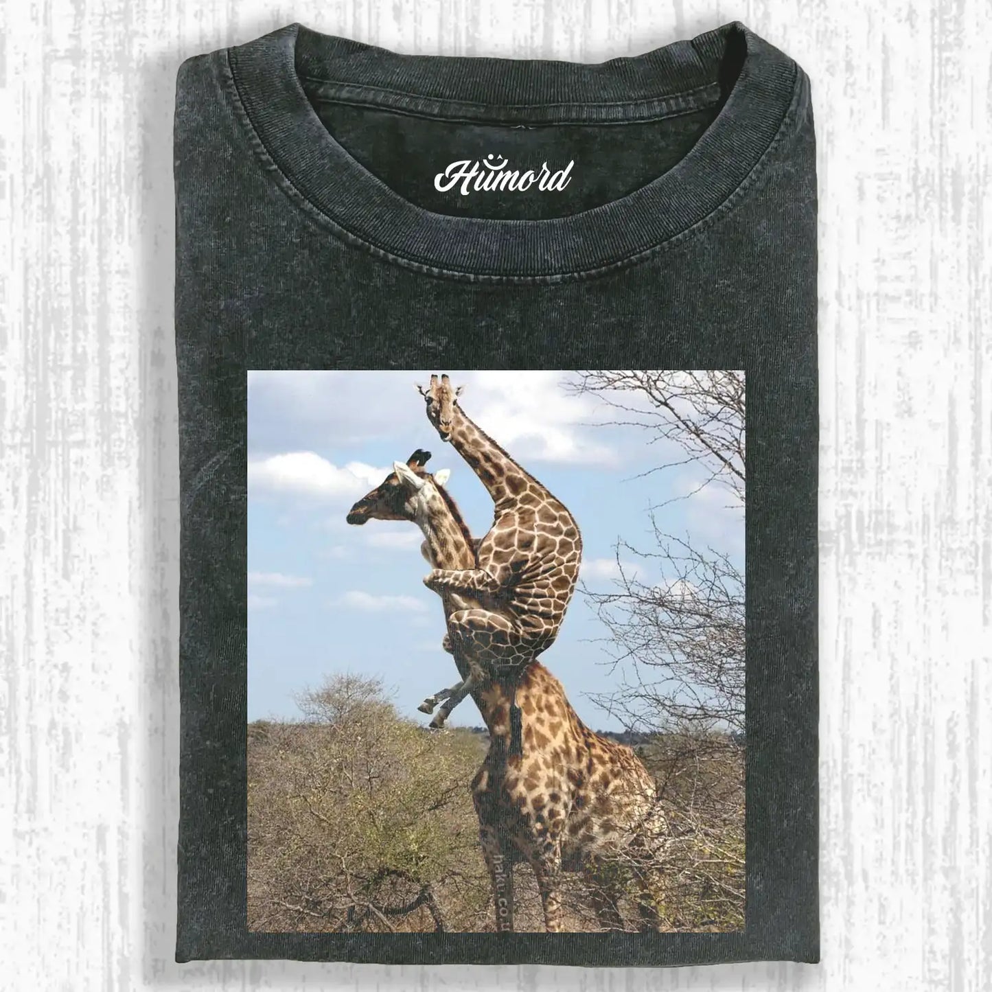 GIRAFFE AT A LOSS TEE