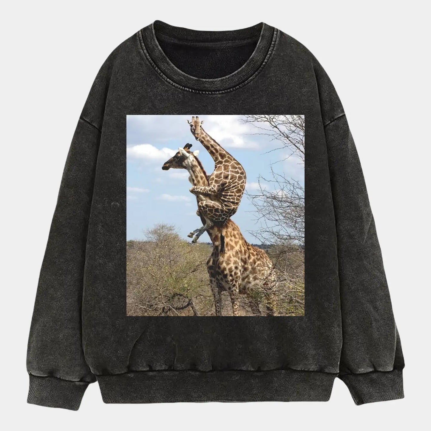 GIRAFFE AT A LOSS TEE