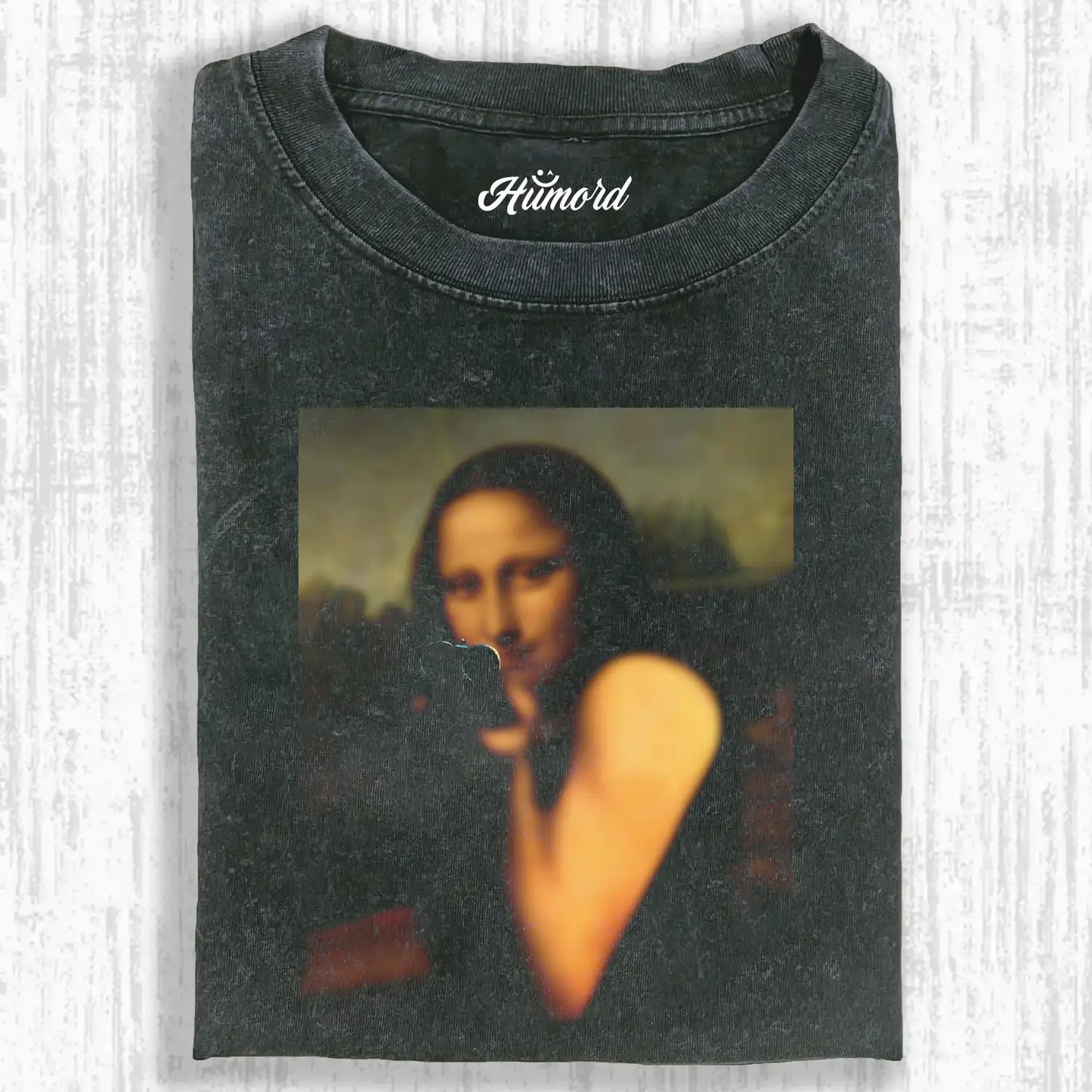 Gunned Lisa T-SHIRT