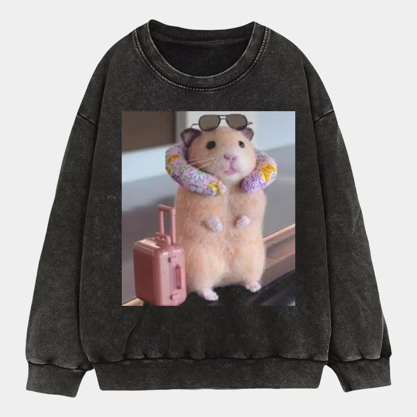 ON HOLIDAY HAMSTER TEE