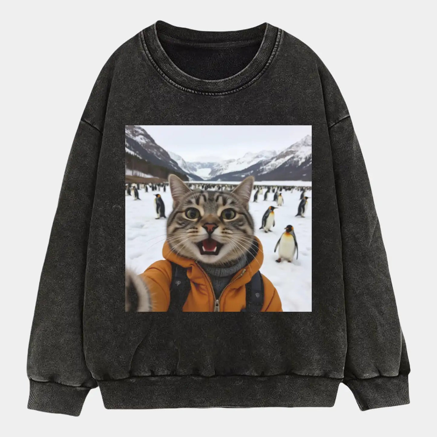 Traveling cat A1 Tee